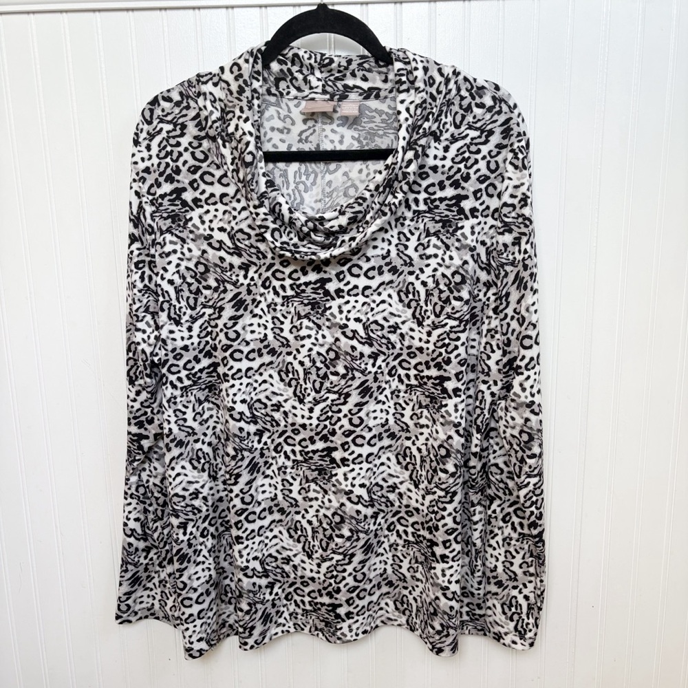 Chico’s White Black Gray Animal Print Cowl Neck Pullover Top Size 3 = US 16